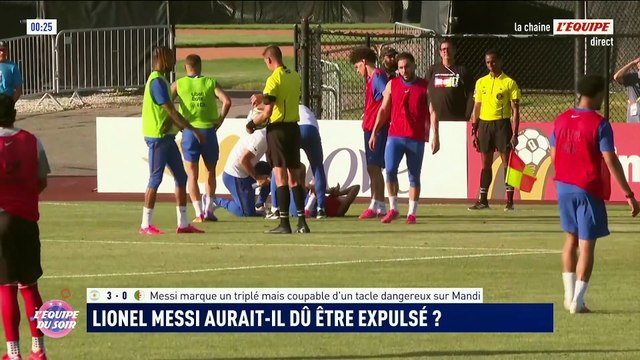 Malo Gusto blessé lors de l'opposition des « remplaçants » de l'équipe de France avec des jeunes du New England Revolution - Foot - Coupe du monde 2026