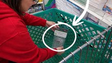 ¡Todos van a comprar aros de cortina del súper cuando vean este truco genial para el baño!