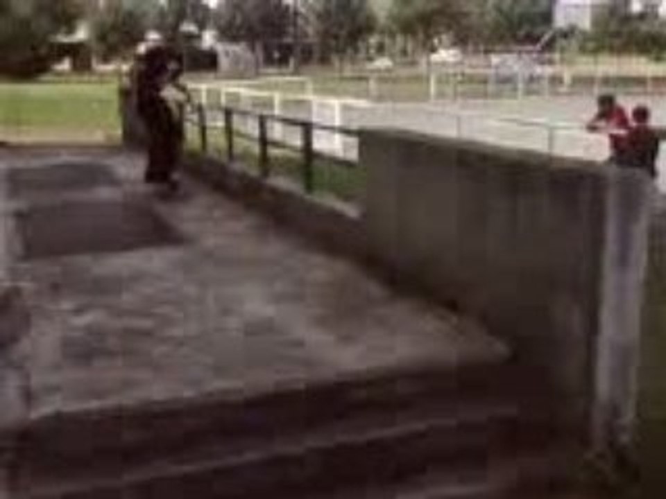 julien 180° en skate