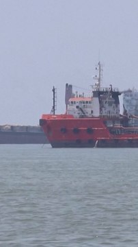 Watch as Ships Are Seen Sailing Through the Strait of Hormuz