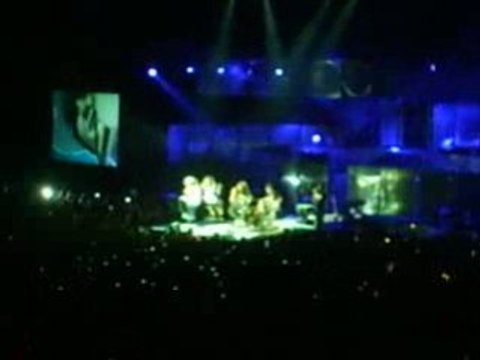 Tokio Hotel _ Rette Mich (17 Avril Zenith de Paris)