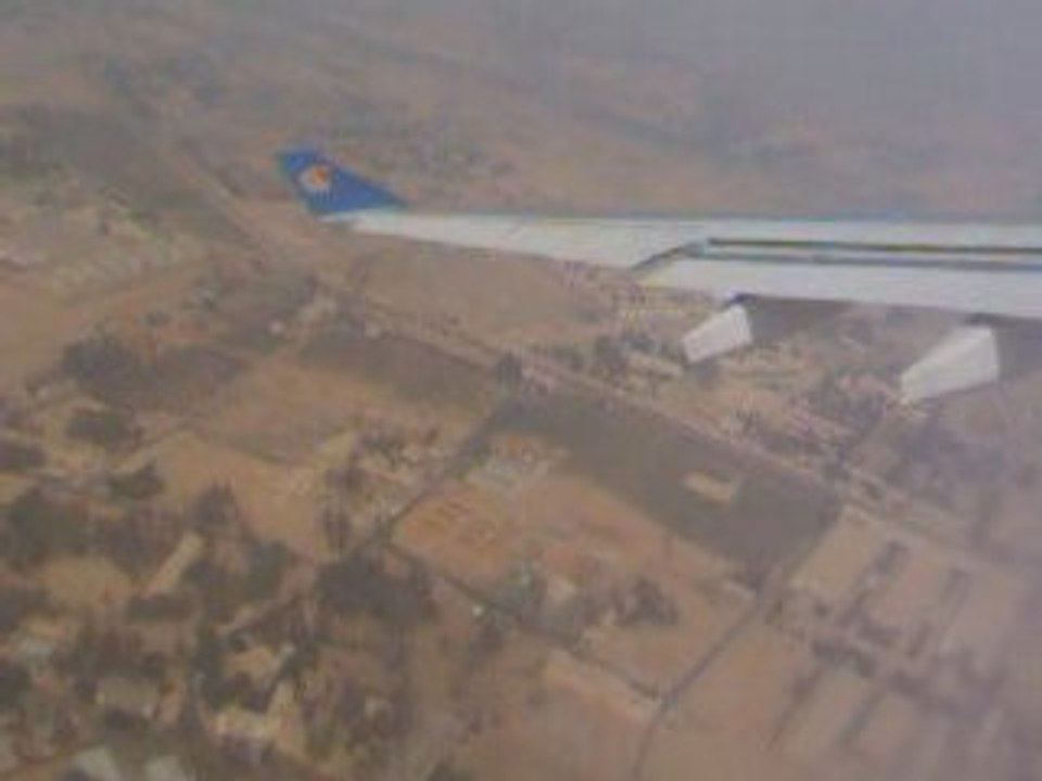 Décollage EGYPTE Aéroport du caire (Vacances été 2006)