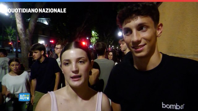 Notte prima degli esami, il rito degli studenti davanti al liceo Mamiani di Roma