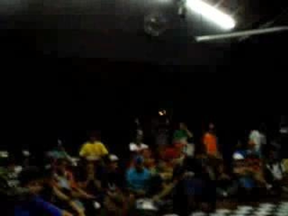 ARANHA VS FRAGIL