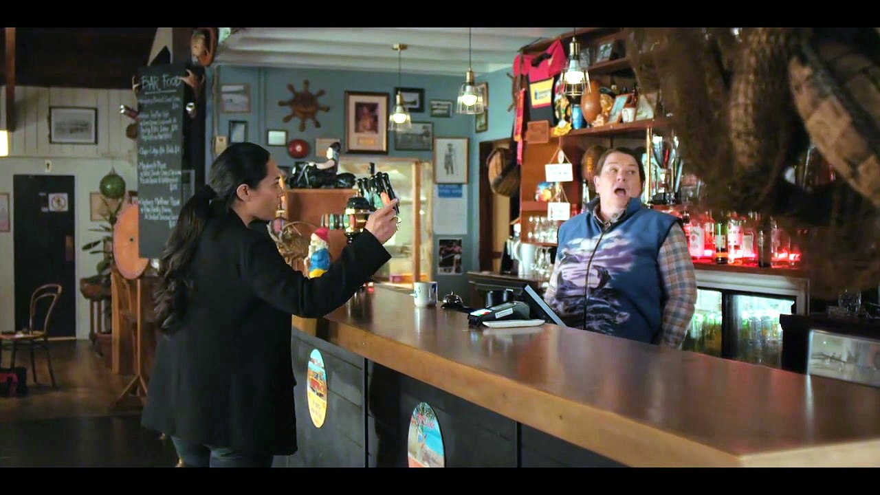 Bust Up NZ S01E04