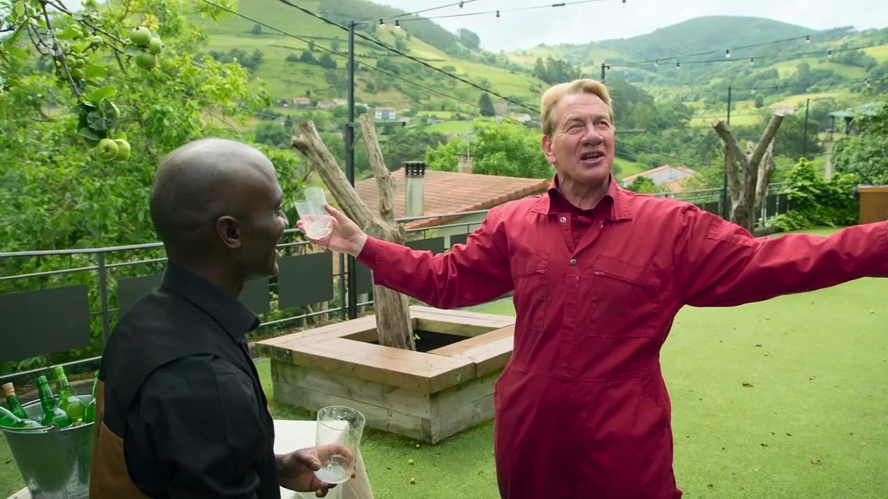 Spain with Michael Portillo S01E02 Asturias