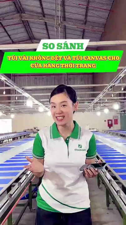 Cửa Hàng Thời Trang Nên Chọn Túi Vải Không Dệt Hay Túi Vải Canvas?