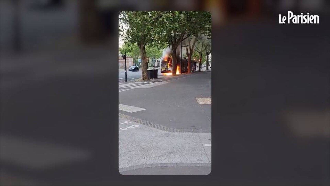 Un bus de la RATP prend feu dans le XIIIe arrondissement