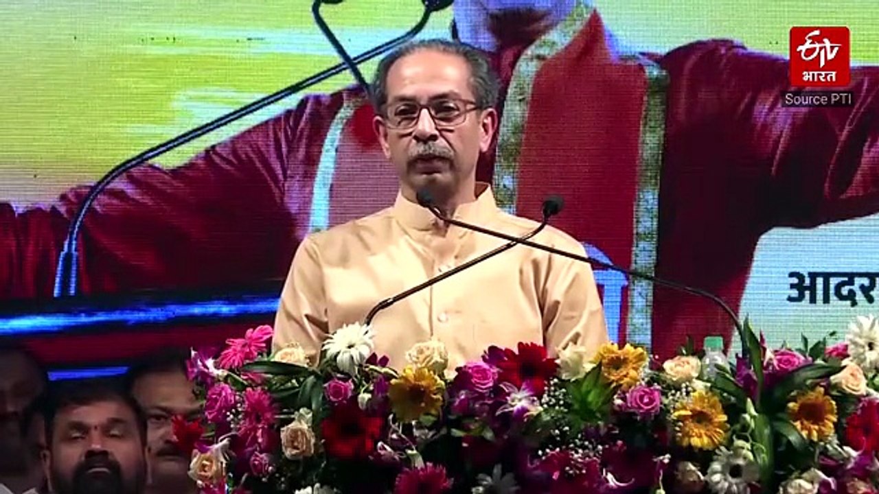 शिवसेना (UBT) में बगावत तेज! सांसदों की बैठक में पहुंचे सिर्फ 3 नेता, 6 सांसदों के शिंदे गुट में जाने की अटकलें