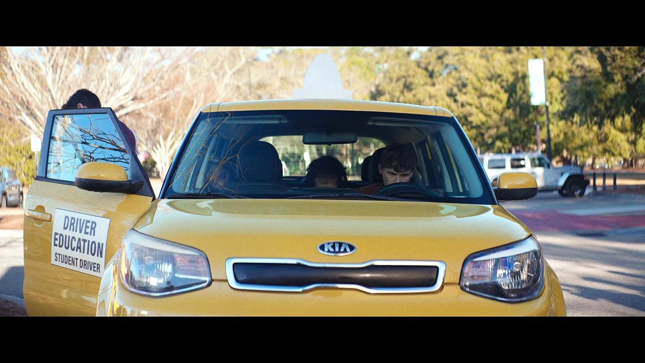 Drivers Ed – Vorfahrt für die Liebe Trailer (Deutsch)