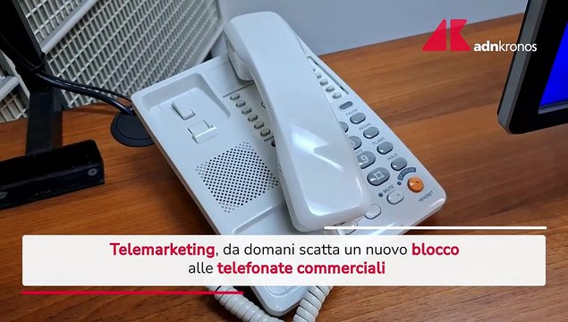 Telemarketing selvaggio, scatta nuovo blocco alle telefonate