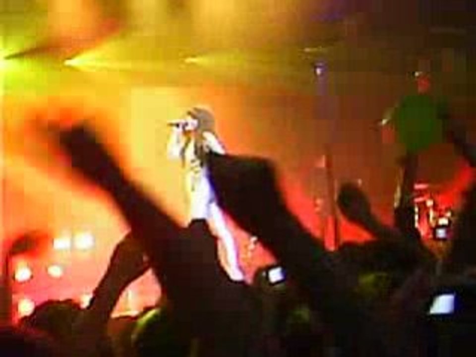 Au Soleil Le 26 Mars 2008 Au Zénith de Nantes