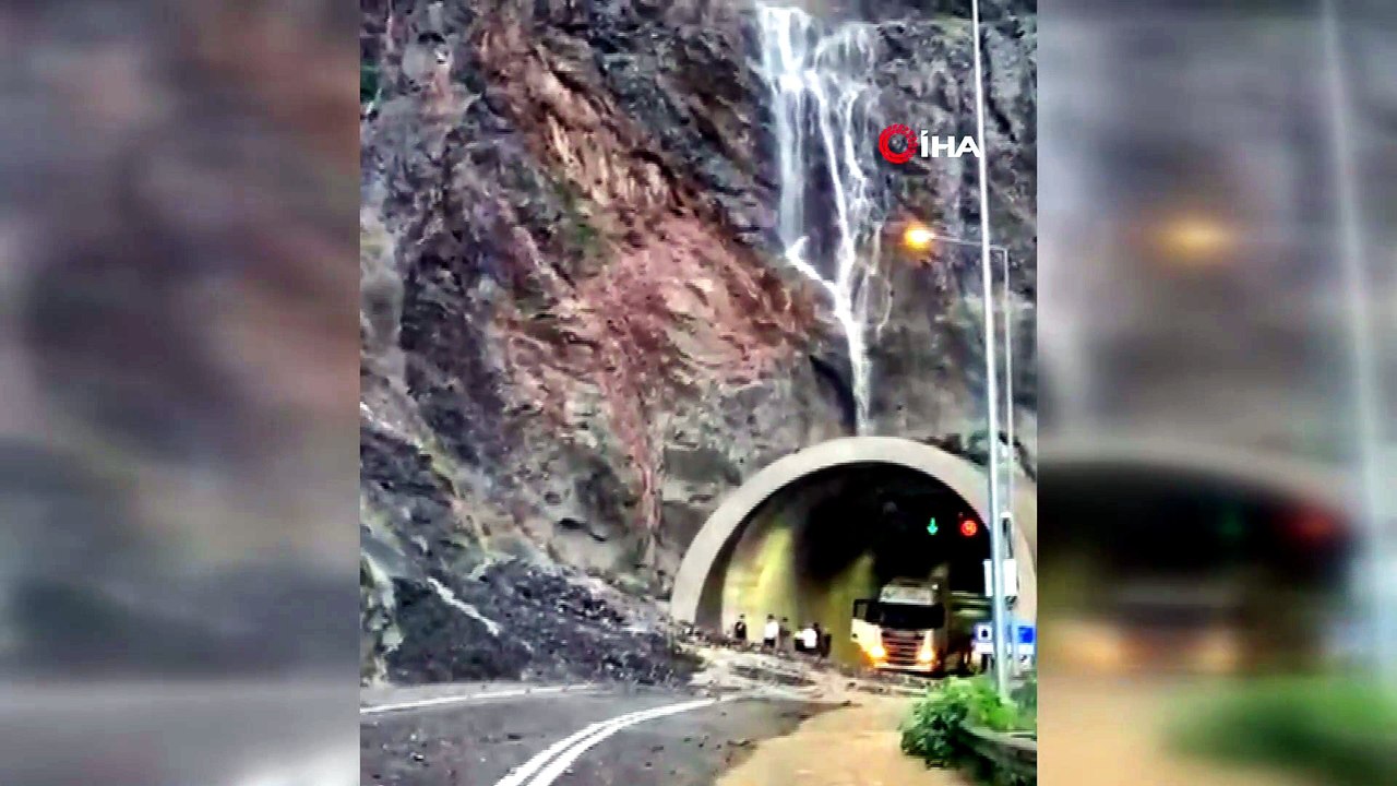 Artvin-Erzurum karayolu, sel ve heyelan nedeniyle ulaşıma kapandı