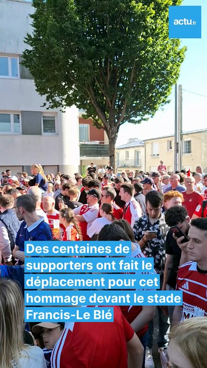 Décès d’Éric Roy : l’émouvant hommage des supporters à leur « king » 