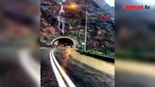 Yürekler ağza geldi! Artvin- Erzurum karayolunda heyelan faciası