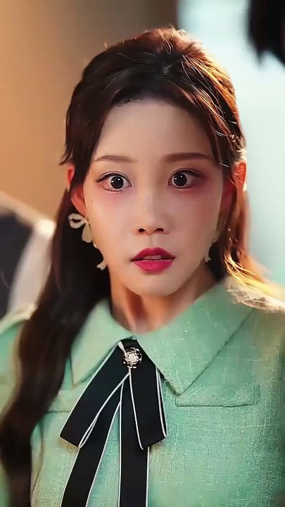 Her Brush Commands the World Full Chinese Drama