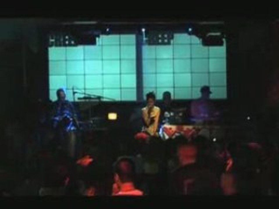 TIGERLILY"Death pretty face"(LIVE @ LE ZOO)