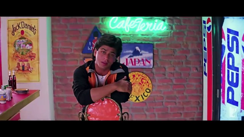 Bholi Si Surat Song | Dil To Pagal Hai | Shah Rukh Khan, Madhuri Dixit, Karisma Kapoor | Lata, Udit