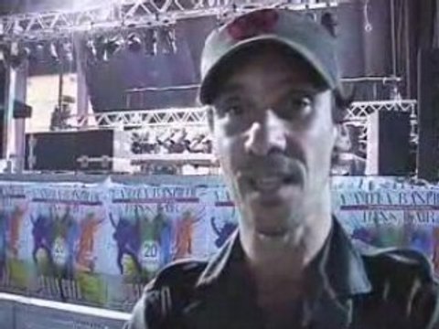 Manu Chao y'a d'la banlieue dans l'air 20eme bondyTV