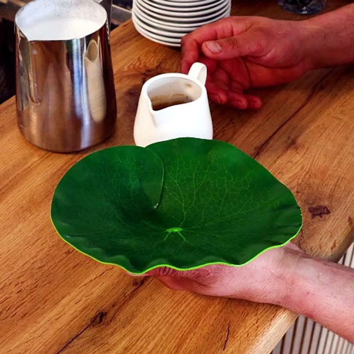 A plastic free coffee straight from nature! ☕
