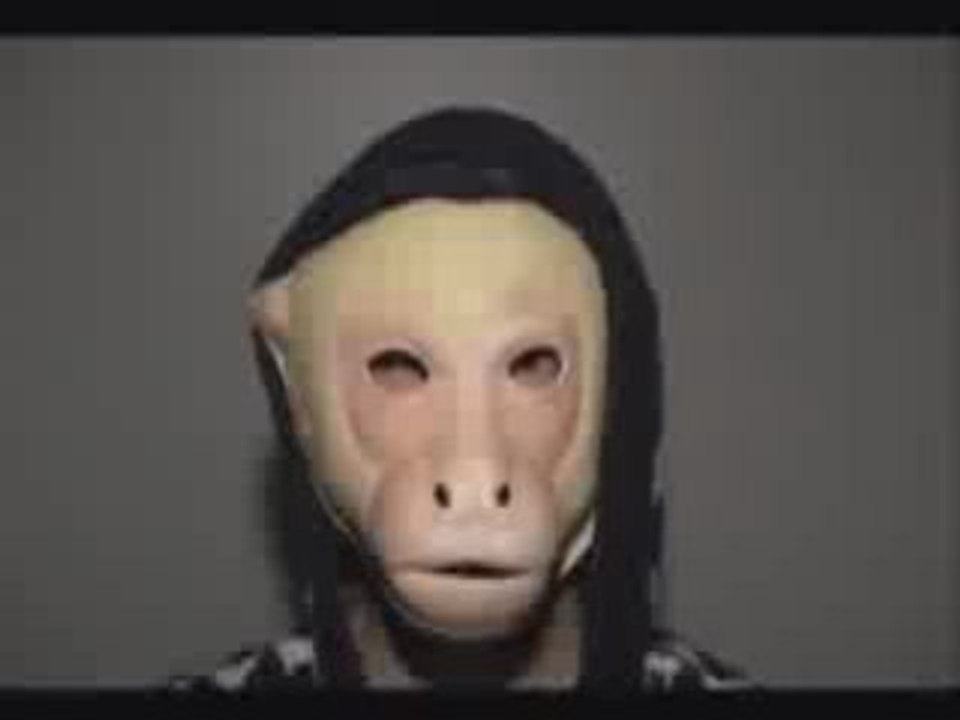 Le corps mince de Françoise -  Bitch of the bitches