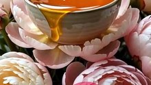 The Mihaela Pleșca Mountain Peony Honey Recipe from Its Flowers by the Founder Mihaela Pleșca