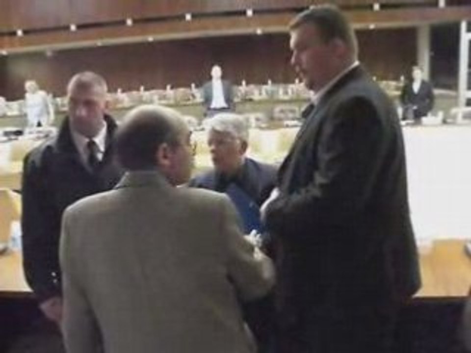 Altercation musclée avec Gremetz