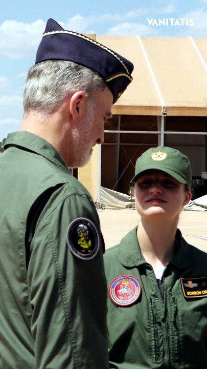 Vuelo de Instrucción de S.A.R. la Princesa de Asturias junto a S.M. el Rey