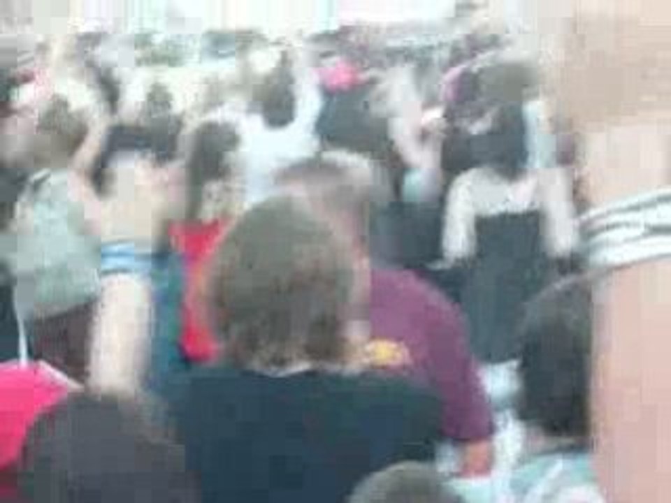 Tokio Hotel - 21.06.08 - Geh (massacre par nous)