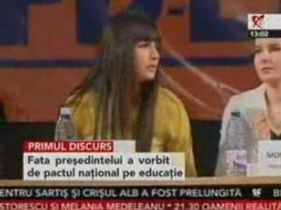 CELEBRITATI.ORG Elena Basescu se balbaie