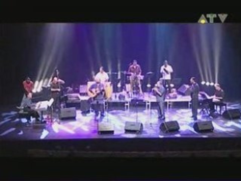 CHEO FELICIANO " CANTA" LIVE A L'ATRIUM