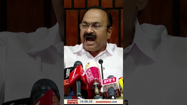 എൻജിനിയറിങ് ബിരുദധാരിക്ക് ജോലി കൊടുക്കാൻ കഴിയുന്ന എത്ര പൊതുമേഖല സ്ഥാപനം ഉണ്ട് ഇവിടെ?;മുഖ്യമന്ത്രി
