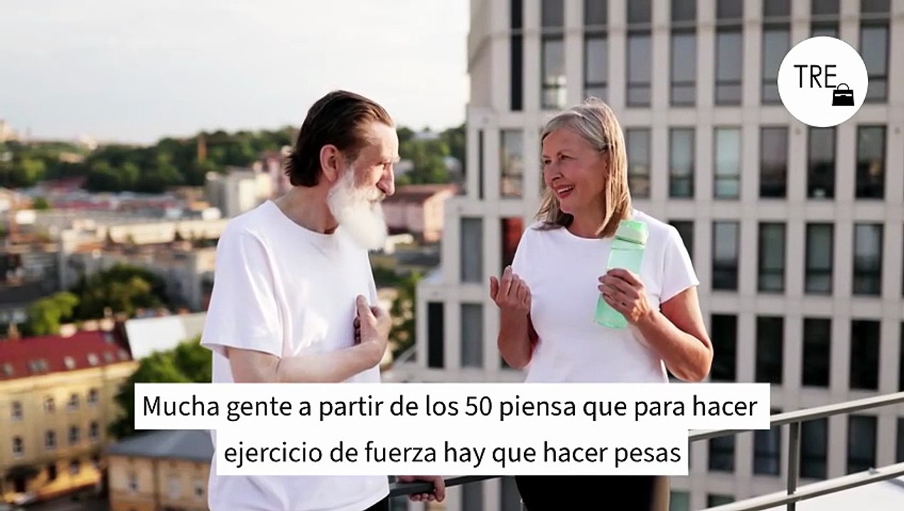 Steve Chambers, entrenador personal: "Si hay un ejercicio con peso corporal esencial para mayores de 60 años, es el de subir escalones, porque tiene una aplicación directa en la vida cotidiana"