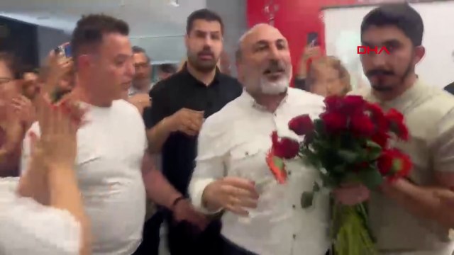 CHP İzmir İl Başkanlığı'nda gerginlik