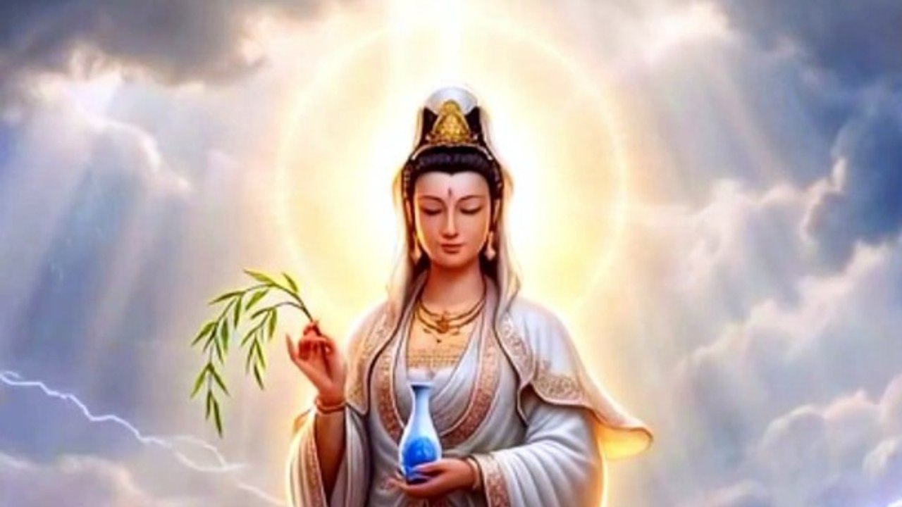 Guanyin in the Ocean of Mercy | The Jewel in The Lotus | 观音 | Chenrezig