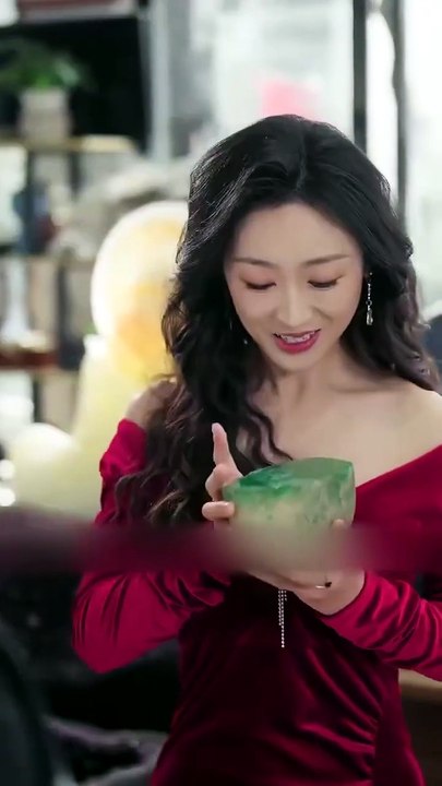 Ancestor’s Pixiu Blessing Makes Him a Billionaire Overnight! #cdrama
