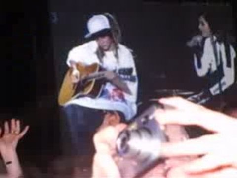 Tokio Hotel _ In Die Nacht (9 Mars Paris Bercy)