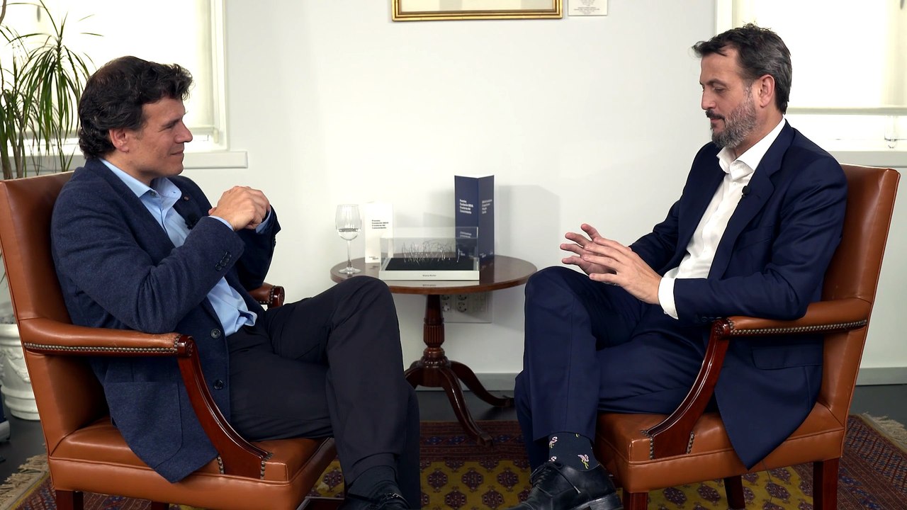 Pablo Jarillo-Herrero:"Fabricar un dispositivo de grafeno de ángulo mágico es un proceso muy artesanal"