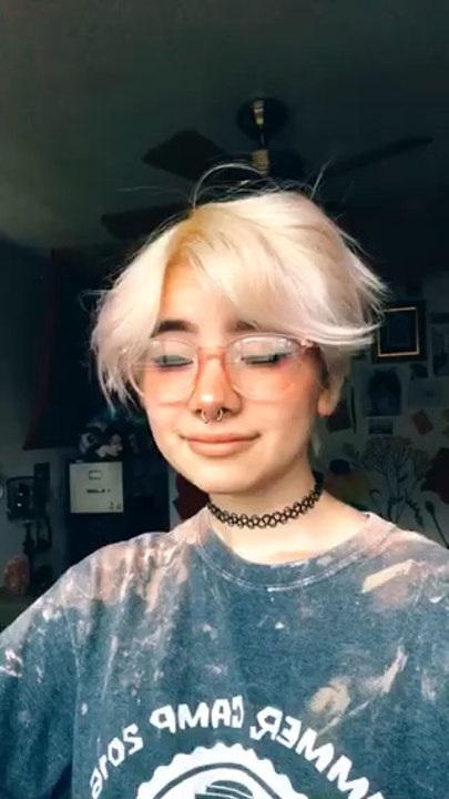 this is my favorite hair color!!!⚡️🦎 #fyp #foryoupage #foryou #greenhair #dyingmyhair