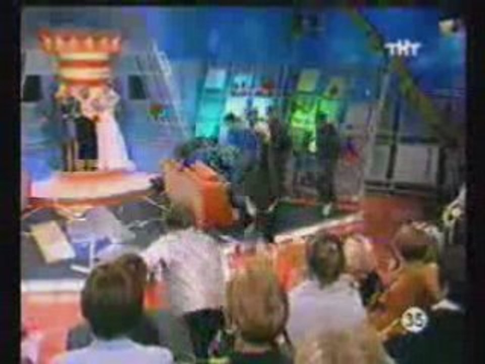 Bagarre general en direct sur un plateau de tele