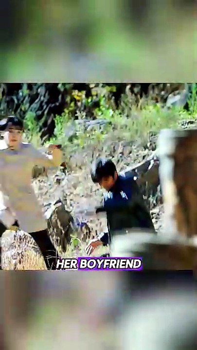 This girl deliberately let her boyfriend fall into a trap #Movie #drama #recap