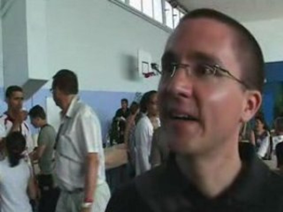 Le Commissaire bondy Y'a d'la banlieue dans l'air