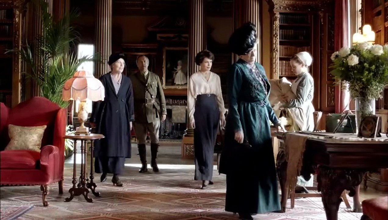 Downton Abbey - S02E01