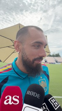 Borja Iglesias desvela lo que le dijo Lamine tras su incidente viral con la acreditación