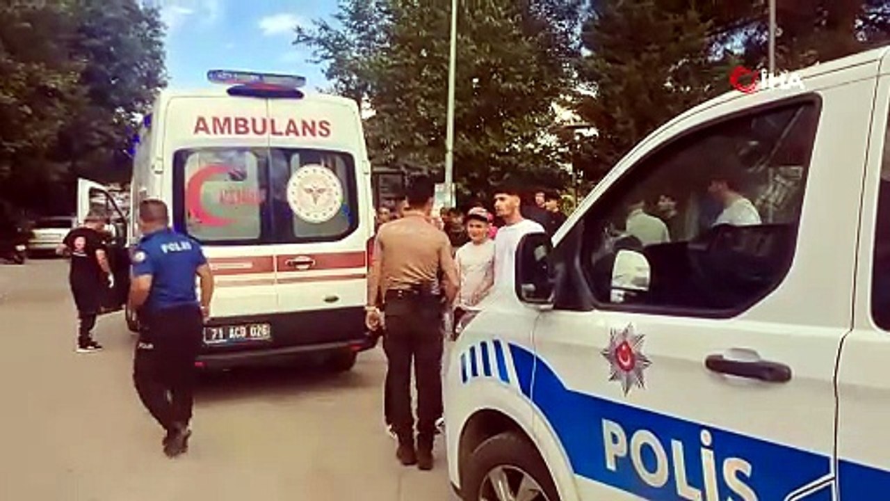 İki grup arasındaki 'kız meselesi' kavgasında kan aktı