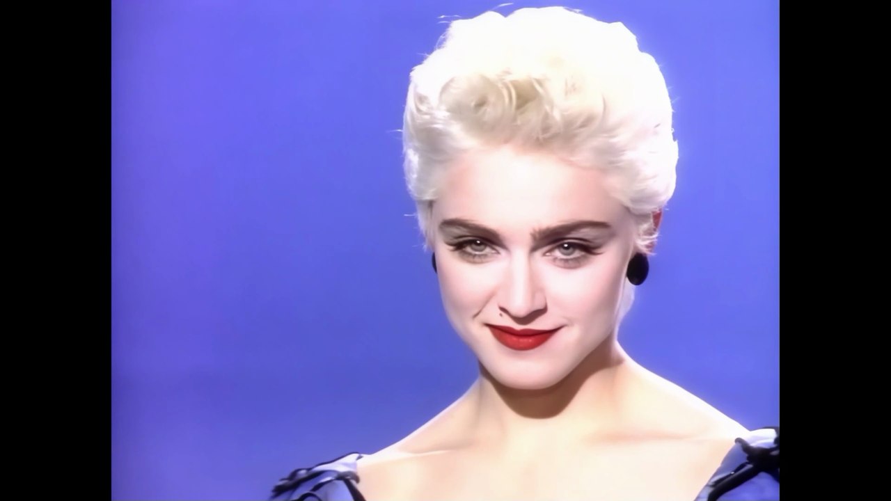 Madonna - True Blue (HQ Audio)