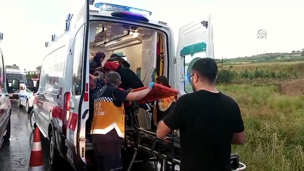 Isparta’da midibüs devrildi: 4 kişi hayatını kaybetti, 26 kişi yaralandı