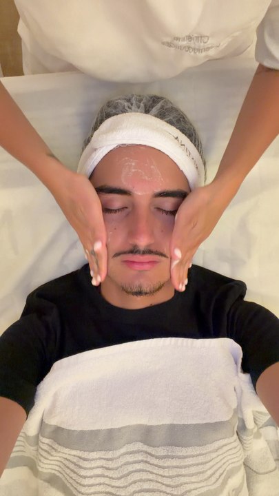 ASMR SKINCARE