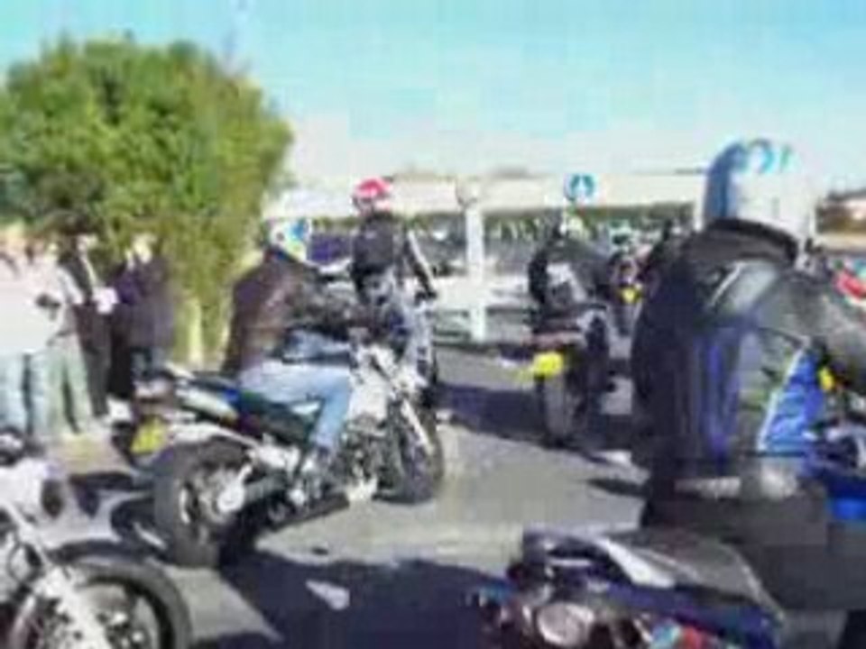 Video gsr600 rassemblement - gsr600, 600, moto, motos, rasse