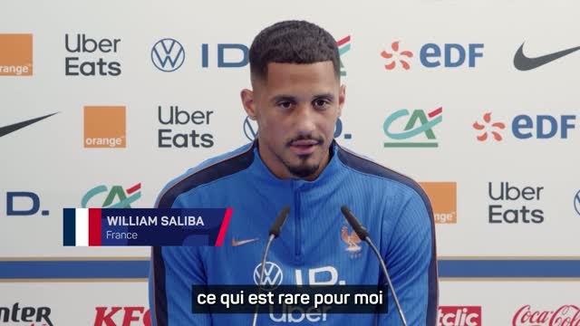 Bleus - Saliba surpris par les pelouses américaines